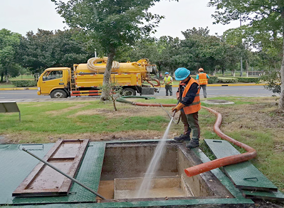 后安镇化油池清理