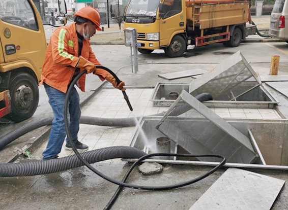 后安镇隔油池清理